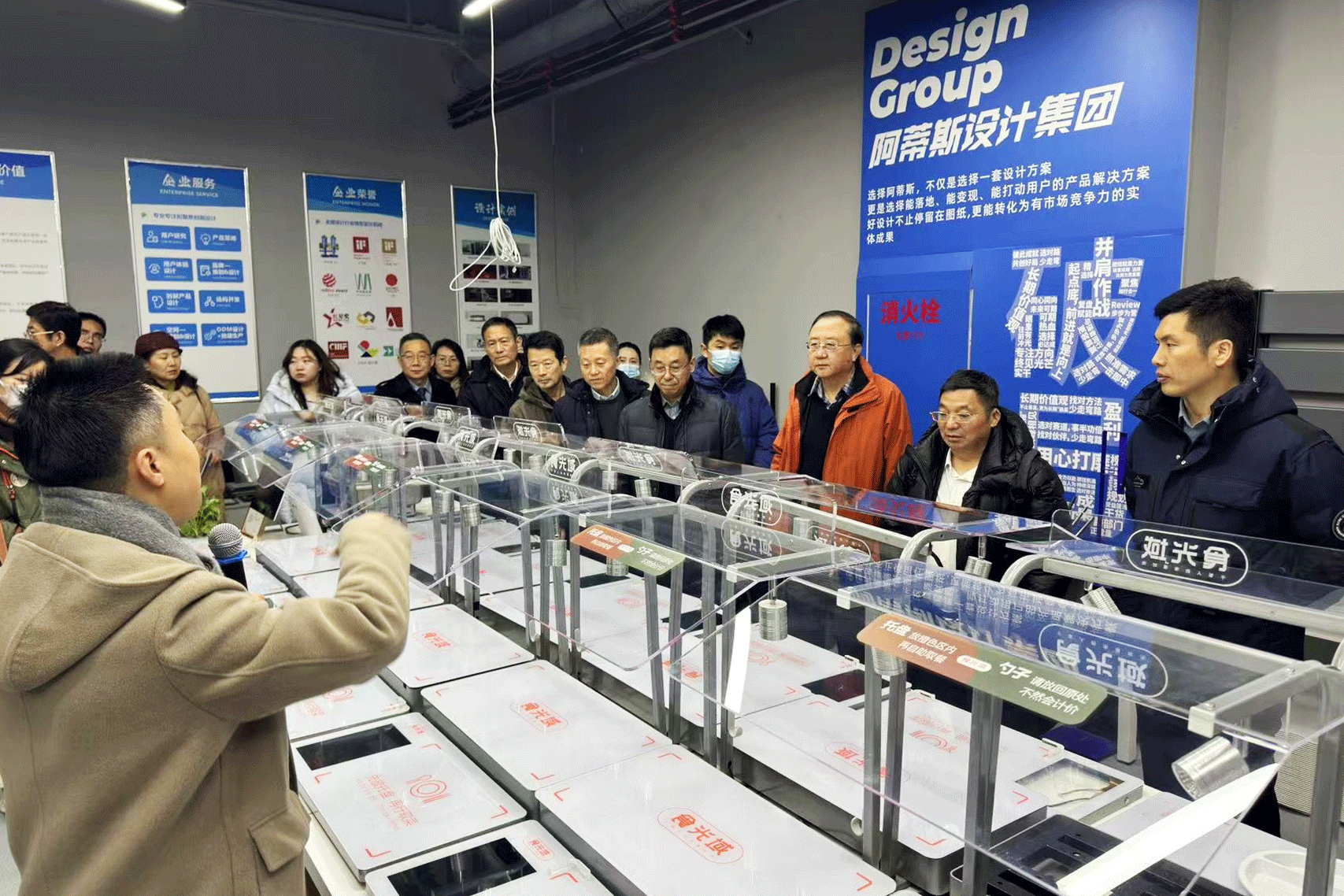 1766998129729611.png 1766998129729611.png